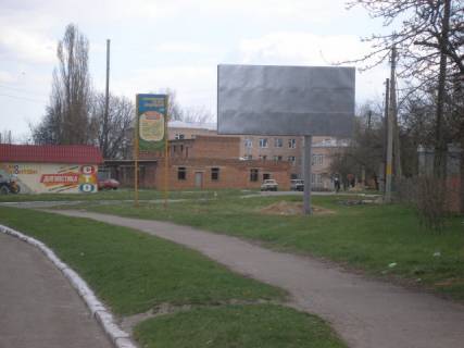 Billboard B in Cherkasy ул.Ленина находится при вьезде в Чернобай выходит на вьезд.пожарную часть.минимаркетвьезд.пожарную часть.минимаркет Photo 1