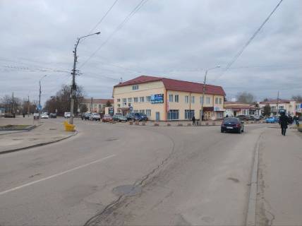 Video Billboard A in Bereznya Рівненський район вул. Андріївська 40 - 564431 Photo 1