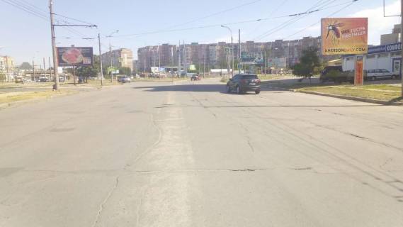Billboard A in Kherson 49-i Gvardijs'koi divizii st.(r-n magazinu "Uut") Photo 1