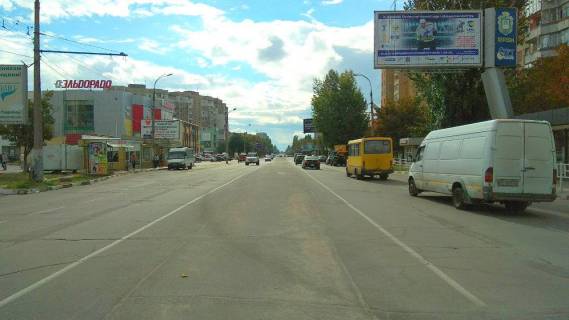 Billboard A in Kherson 200-ricca Hersona av./Kahovs'ka pl. Photo 1