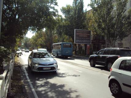 Billboard A in Kherson Pot'omkins'ka st./ Ganibala pl. (m-n "Pobuttehnika") Photo 1