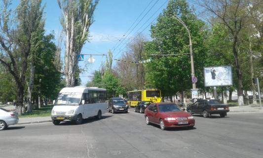 Non-Standard A in Kherson Usakova av./Preobrazens'ka st. Photo 1