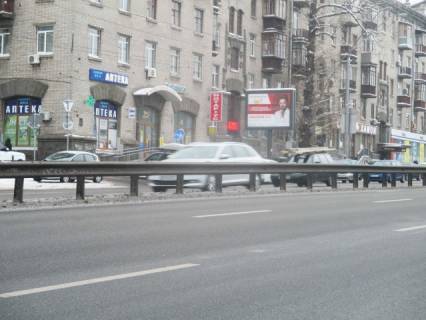 Backlight B in Kyiv Берестейский (Перемоги) пр., 45 -з центру ст.м Шулявська Photo 1