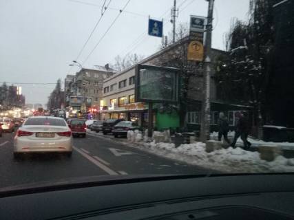 Scrolller, Scroll A in Kyiv, 2,3х3,14  st.V.Get'mana/st.Brajcevs'kogo Cosmo Multimall TC BOL'̱SEVIK - 194184 Photo 1