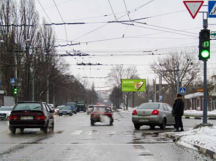 Prismatron, Prism A in Dnipro (Dnipropetrovsk), 3х6  Valentinivs'ka st.(navproti b. No 31) - 416793 Photo 1