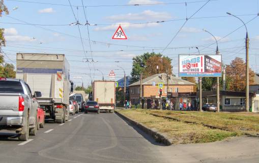 Billboard A in Kharkiv, 3х6  Bajrona (Geroiv Stalingrada) pr-t, 12, z centru Photo 1