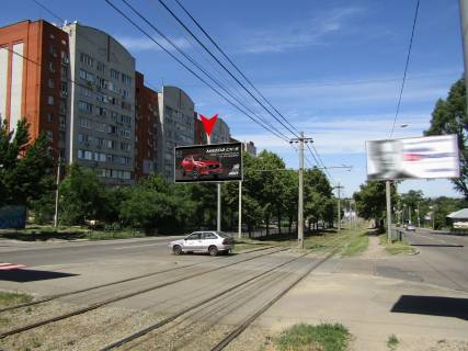 Billboard B in Dnipro (Dnipropetrovsk), 3x6  Roboca st., 20 - rozdiluval'na smuga Photo 1