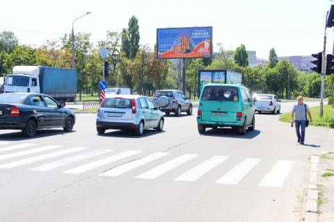 Prismatron, Prism B in Dnipro (Dnipropetrovsk), 3х6  L'va Landau pr-t, 91, z centru - 374513 Photo 1