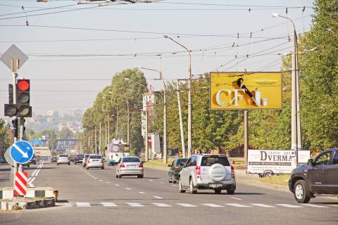 Billboard A in Kharkiv, 3х6  Uvilejnij pr-t, 47/19, v centr (vil. Gv.-Sironinciv) Photo 1