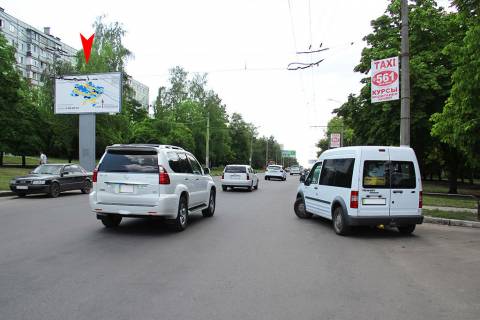 Billboard B in Kharkiv, 3х6  Gvardijciv-Sironinciv st. - Bucmi  st., v centr Photo 1