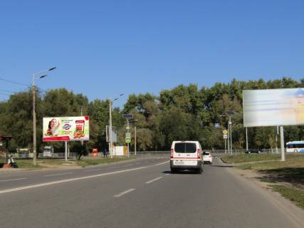 Billboard B in Dnipro (Dnipropetrovsk), 3x6  Metrobudivs'ka st.- Naberezna Zavods'ka Photo 1