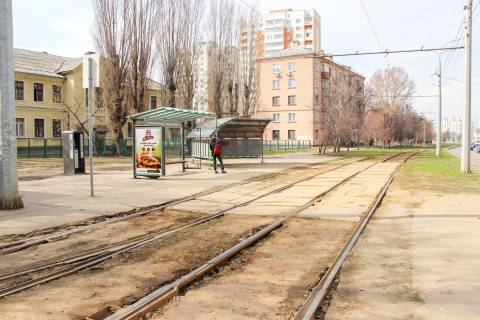 Citylight B in Kharkiv, 1,24х1,84  Plehanivs'ka, 94 (zupinka Dobrovol'civ (Molodoi Gvardii)), z centru Photo 1