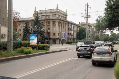 Citylight B in Kharkiv, 1,24х1,84  Vesnina st. - Sums'ka st., 126 Photo 1