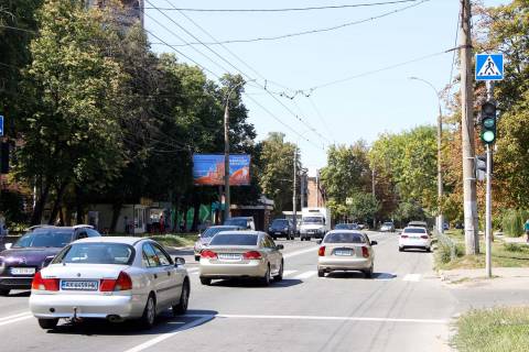 Billboard B in Dnipro (Dnipropetrovsk), 3х6  Derev'anka st., 38, z centru Photo 1