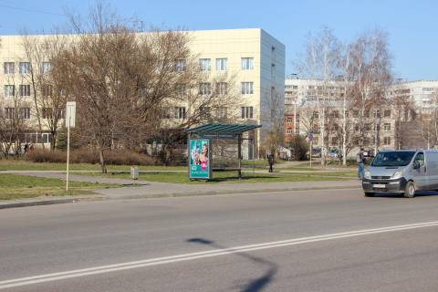 Citylight B in Kharkiv, 1,24х1,84  Sevcenka - Petropavlivs'ka (Celuskinciv), 3 (zupinka 23-a ditaca likarna), z centru Photo 1