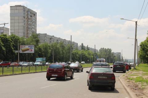 Billboard B in Dnipro (Dnipropetrovsk), 3х6  Peremogi pr-t - Ludviga Svobodi pr-t, 43-A, v centr Photo 1