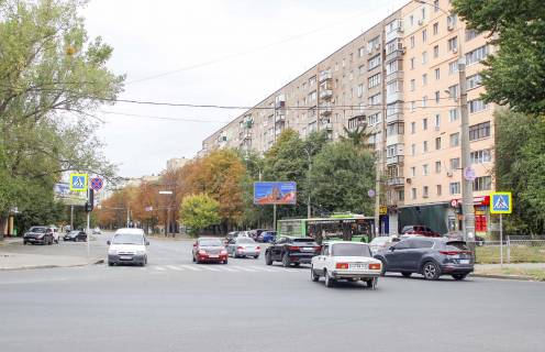 Billboard A in Kharkiv, 3х6  23 Serpna st., 2, v centr Photo 1