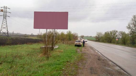 Billboard B in Yuzhnoukrainsk s Pervomajska Photo 1