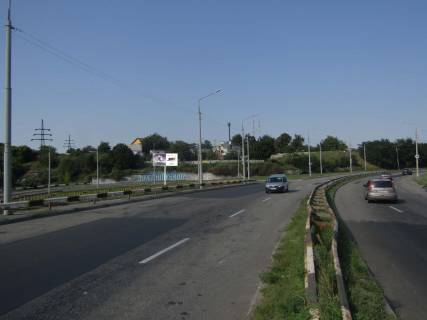 Billboard B in Dnipro (Dnipropetrovsk), 3x6  Naberezna Peremogi st., z'izd z Pivdennogo mosta Photo 1