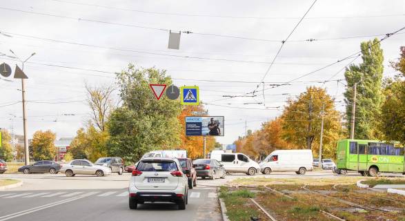 Billboard B in Kharkiv, 3х6  Georgia Tarasenka (Plehanivs'ka) st. - Morozova st., z centru Photo 1