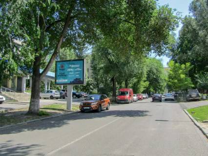 Backlight B in Dnipro (Dnipropetrovsk), 2.3x3.14  - Photo 1