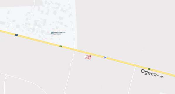 Billboard A in Odessa, 3х6  транспорт рухається до двох стовпів, до р-ку Анжеліка, Авангард. scheme