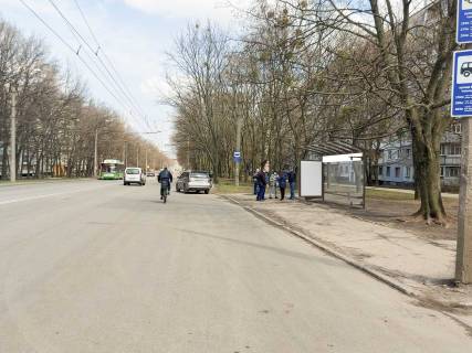 Citylight A in Kharkiv, 1,24х1,84  Gvardejcev Sironincev st., 38 Photo 1