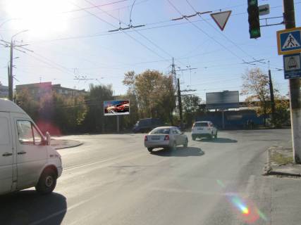 Prismatron, Prism A in Dnipro (Dnipropetrovsk), 3х6  Bogdana Hmel'nic'kogo av. , 133 - Oleksandra Gal'cenka proizd - 452423 Photo 1