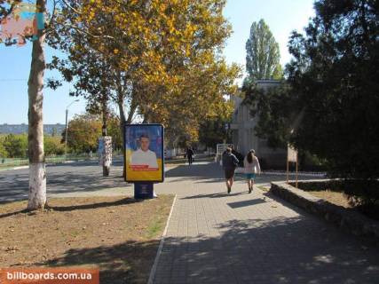 Citylight A in Chornomorsk (Illichivsk) perekrestok st. 1-go Maa, st. Aleksandrijskoj (Rajfajzen Bank Aval'), No037-A Photo 1