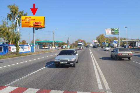 Billboard B in Pisochin Poltavs'kij slah-post Policii -bila sinomontazu, v centr Photo 1
