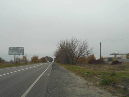 Billboard B in Obukhiv, 6х3  Dniprovs'ke sose, trasa N-01 "Kiiv-Znam'anka", km 48+250 pravo, cerez 800m pisla povorotu na s. Krasne Photo 1