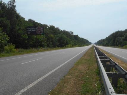 Billboard B in Berezan, 6х3  m. Berezan', harkivs'ka trasa, trasa M-03 "Kiiv-Harkiv", km 77+410 livo, KPP DAI Berezan' Photo 1