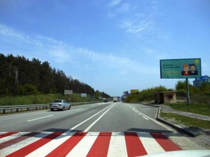 Billboard A in Parking, 6х3  s. Stoanka, trasa M-06 "Kiiv-Cop" (Zitomir), km 22+970 livo, v'izd v s. Stoanka Photo 1