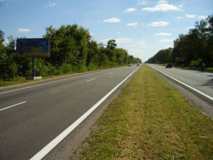 Billboard B in Kiev roads, 6х3  trasa M-05 Kiiv-Odesa, km 74+840 livo, cerez 920m pisla povorotu na s. Gluski Photo 1