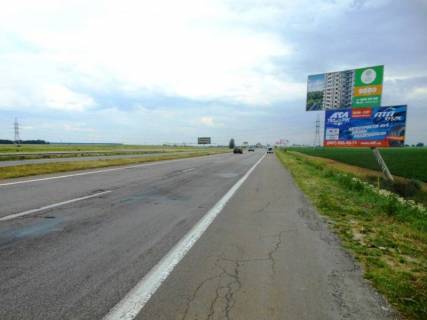 Billboard A in Brovary, 6х3  Trasa M-01 "Kiiv-Cernigiv-Novi Arilovici", km 24+100 pravo, ob'izd m. Brovari, cerez 800m pisla peretinu st. Pereaslavs'kij Slah ta st. Lagunovoi, restoranu "Petrivs'kij Brovar" ta AZS OKKO, za 1.5km do povorotu na trasu R-03 (Pivnicno-Shidnij Photo 1