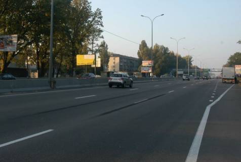 Billboard B in Gatne, 6х3  s. Cabani, trasa M-05 Kiiv-Odesa, km 14+975 livo, zupinka "Cabani-Gatne", navproti MegaMarketu Gatne, za 115m do povorotu na Gatne, Krukivsinu, Visneve Photo 1