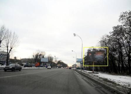 Billboard A in Brovary, 6х3   m. Brovari, st. Kiivs'ka, 261, za 40m do avtobusnoi zupinki ta magazinu "Varus", za 40m do zaizdu na rinok, za 170m do povorotu na st. Vasila Simonenka ta st. Korolenka, cerez 70m pisla povorotu do magazinu "ATB", cerez 145m pisla AZS "WOG", Photo 1