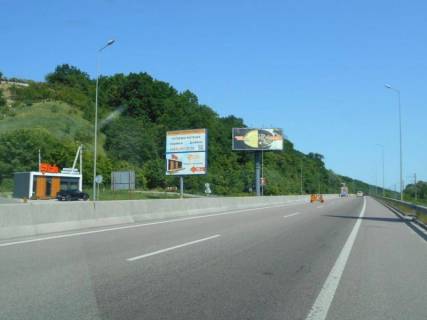 Billboard B in Foresters, 6х3  Дніпровське шосе, траса Н-01 "Київ-Знам'янка", км 20+350 право, через 200м після повороту на с. Лісники, низ Photo 1
