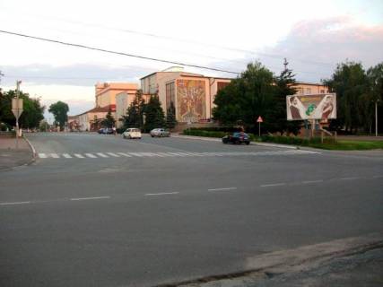 Prismatron, Prism A in Vasylkiv, 6х3  m. Vasil'kiv, kut st. Volodimirs'koi i st. Sobornoi, navproti SIL'̱PO - 187482 Photo 1