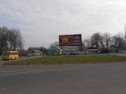 Billboard B in Uman, 6х3  m. Uman', st. Zaliznicna, navproti budinku 4, bila zaliznicnogo vokzalu, bila avtobusnoi zupinki, za 40m do pocatku st. Nezaleznosti Photo 1