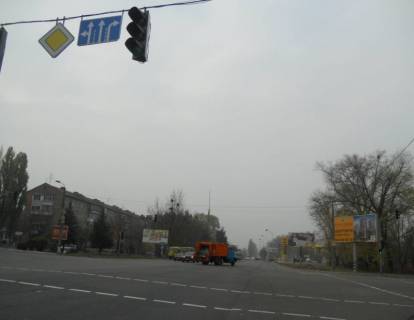 Billboard A in Brovary, 6х3  m. Brovari, st. Kiivs'ka, navproti budinku 292, za 40m do AZS "KLO", cerez 40m pisla rozvilki z st. Gagarina ta st. V'aceslava Cornovola, cerez 100m pisla magazinu Sil'po ta restoranu KFC Photo 1