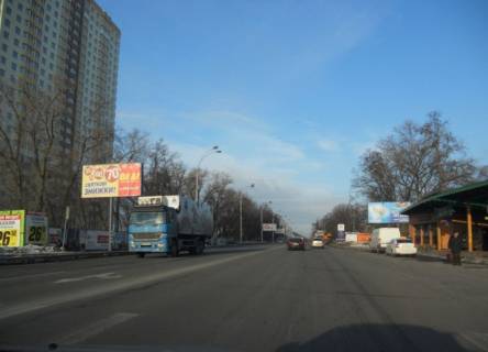 Billboard B in Brovary, 6х3  m. Brovari, st. Kiivs'ka, 294, bila magazinu "Sil'po", navproti avtobusnoi zupinki, cerez 140m pisla perehresta z st. Gagarina ta st. V'aceslava Cornovola Photo 1