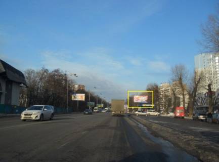 Billboard A in Brovary, 6х3   m. Brovari, st. Kiivs'ka, bila avtobusnoi zupinki ta magazinu "Varus", zaizd na rinok, za 110m do povorotu do magazinu "ATB", za 185m do AZS "WOG", za 205m do povorotu na st. Vasila Stefanika, cerez 130m pisla povorotu na st. Vasila Simonenka ta Photo 1