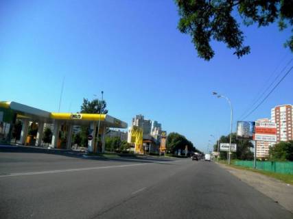 Billboard A in Brovary, 6х3   m. Brovari, st. Kiivs'ka, navproti TRC "Terminal" ta magazinu "MegaMarket", navproti AZS "KLO", za 155m do rozvilki z st. Pavla Cubins'kogo ta st. Simona Petluri, za 305m do povorotu na st. Vasila Stefanika, za 325m do AZS "WOG", cerez 120m Photo 1