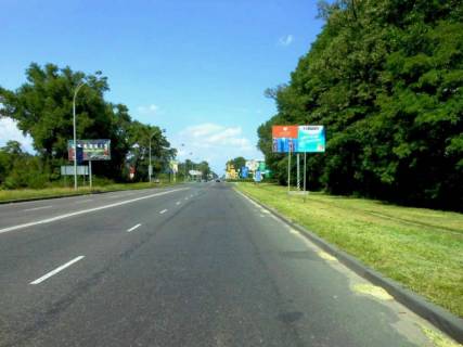 Billboard A in Brovary, 6х3   m. Brovari, st. Kiivs'ka, navproti budinku 265/2, cerez 45m pisla povorotu na st. Vasila Stefanika, cerez 65m pisla AZS "WOG", cerez 160m pisla magazinu ATB, cerez 250m pisla magazinu "Varus", cerez 250m pisla zaizdu na rinok, cerez 380m pisla Photo 1