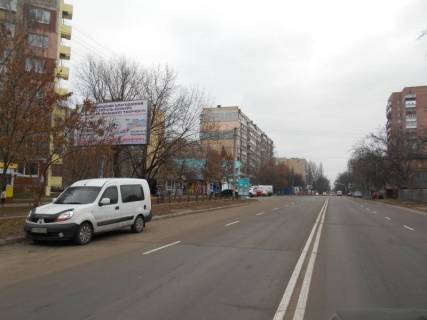 Billboard B in Brovary m. Brovari, st. Korolenka, 52, cerez 120m pisla rozvilki z st. Marii Lagunovoi, cerez 240m pisla TC Forum, za 200m do rozvilki z bul'varom Nezaleznosti Photo 1
