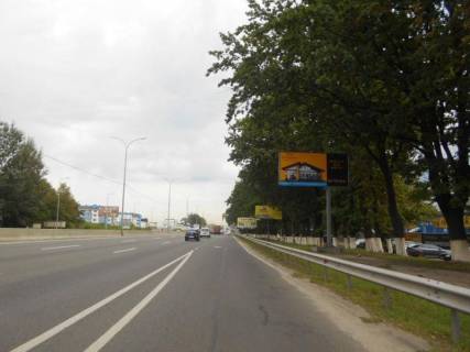 Billboard A in Chabani, 6,20х2,85  s. Cabani, trasa M-05 Kiiv-Odesa, km 14+940 livo, za 875m do Novoi Linii ta magazinu ATB, zaizd u MegaMarket Gatne, cerez 70m pisla avtobusnoi zupinki, cerez 150m pisla povorotu na Gatne, Krukivsinu, Visneve Photo 1