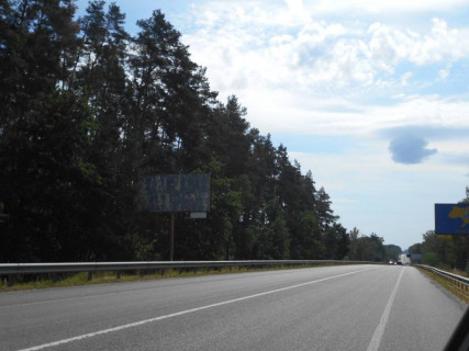 Billboard B in Vorzel, 6х3  смт. Ворзель, траса М-07 "Київ-Ковель", км 33+900 право, за 800м до повороту до ресторану "Шкіпер", через 480м після автобусної зупинки, через 550м після повороту на вул. Паркова Photo 1