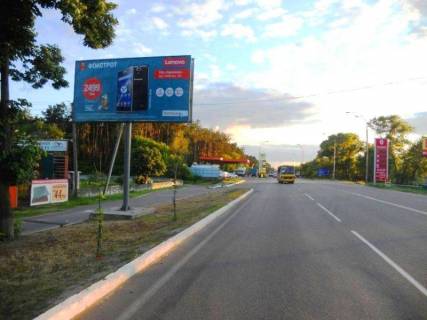 Billboard B in Brovary m. Brovari, st. Kiivs'ka, 4, viizd z m. Brovari u storonu Kieva, pered perehrestam z st. Esenina, 100m do AZS KLO Photo 1