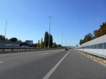 Billboard B in Berezivka (Kiev region) s. Berezivka, trasa M-06 Kiiv-Cop (Zitomir), km 37+570 livo, AZS "ANP", navproti otel' "Mezon Blans", 175m pisla avtobusnoi zupinki Photo 1